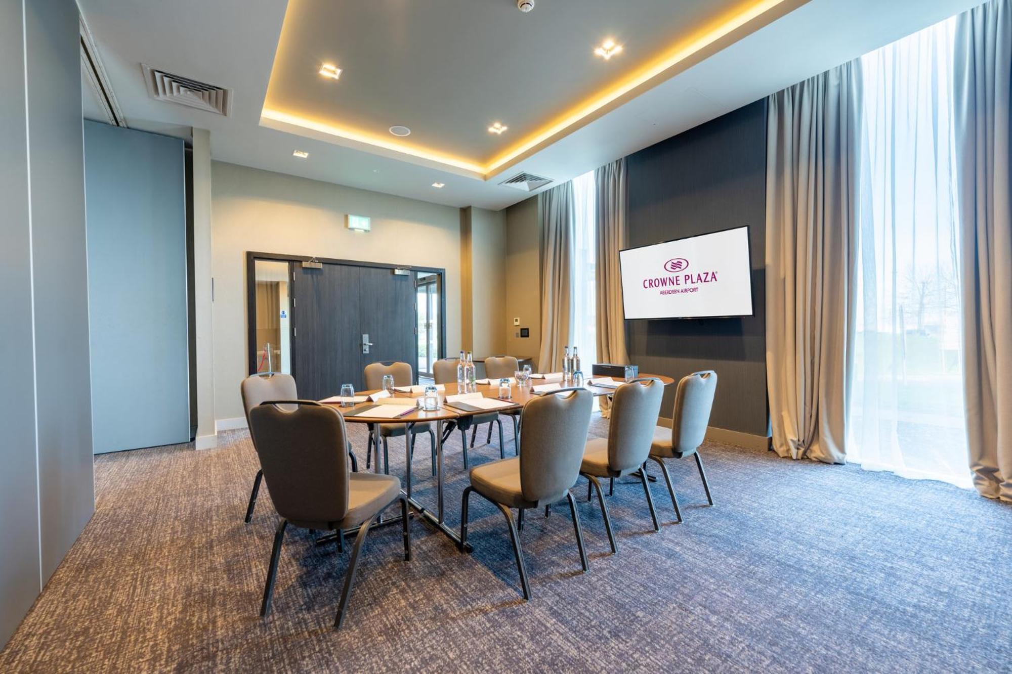 Crowne Plaza Aberdeen Airport By Ihg Dyce Exterior foto