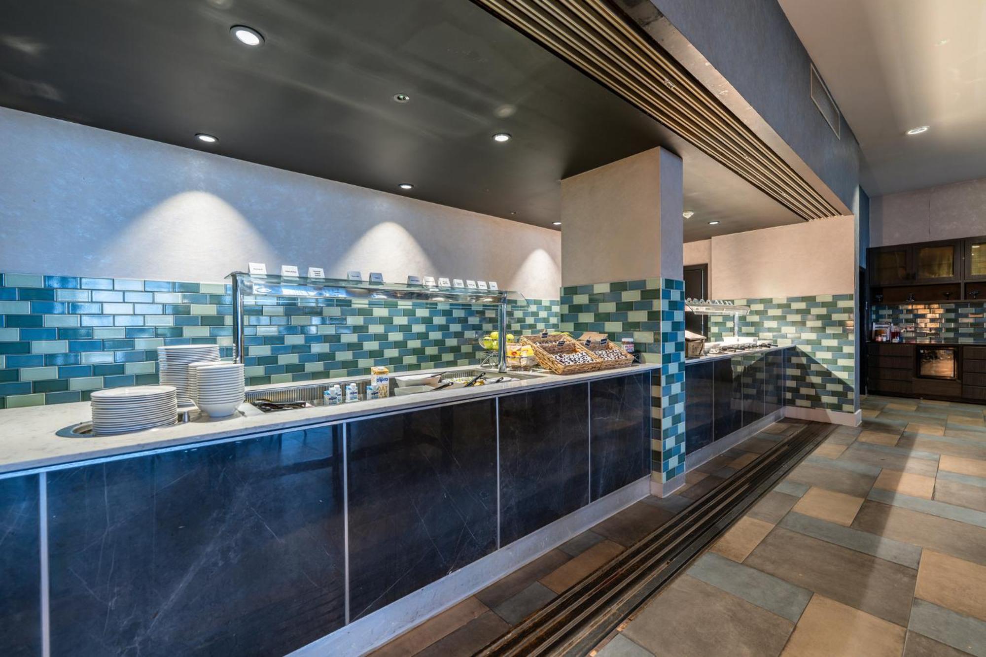 Crowne Plaza Aberdeen Airport By Ihg Dyce Exterior foto
